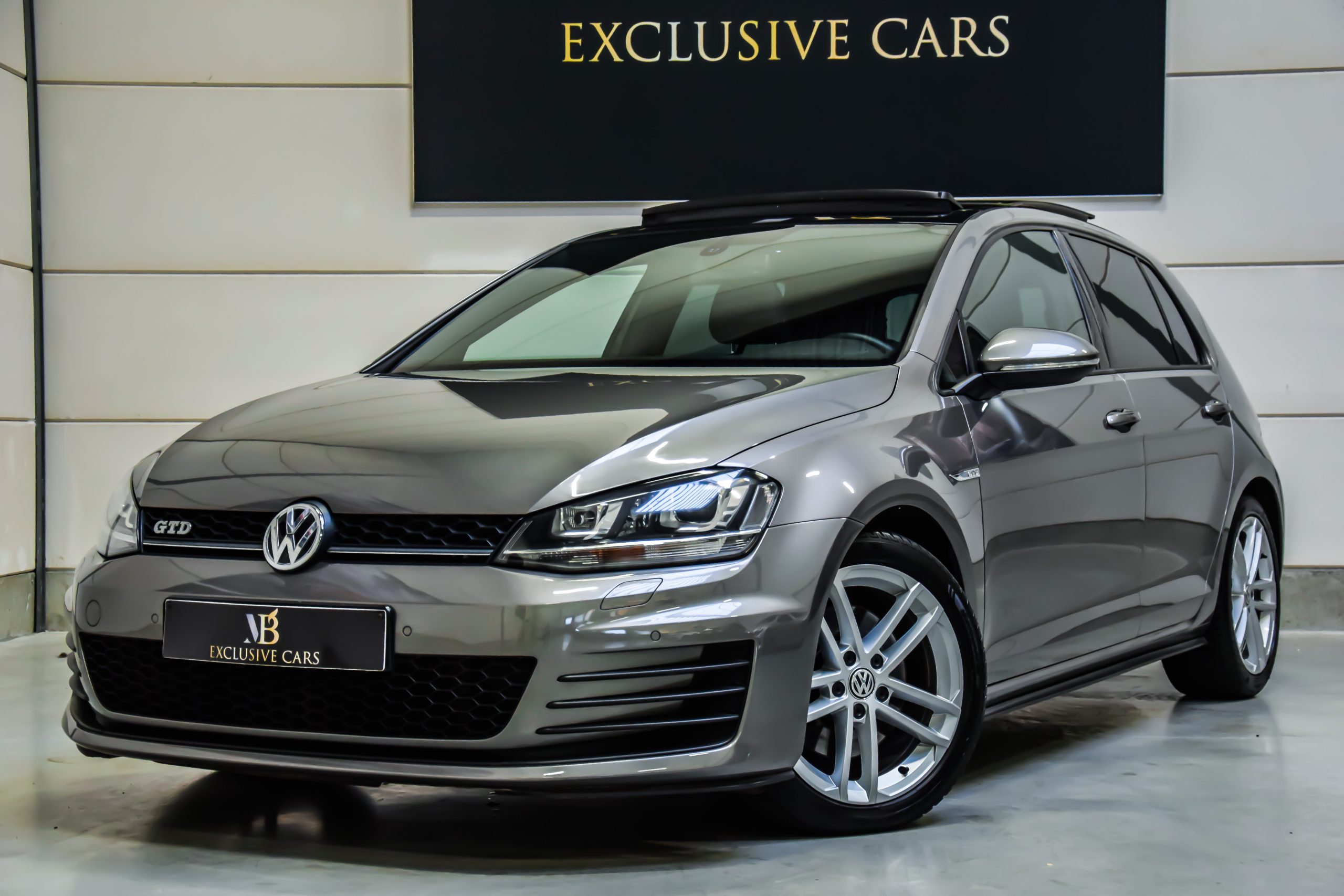 Volkswagen Golf 2.0 TDI GTD 03/2014 – Full Option!!