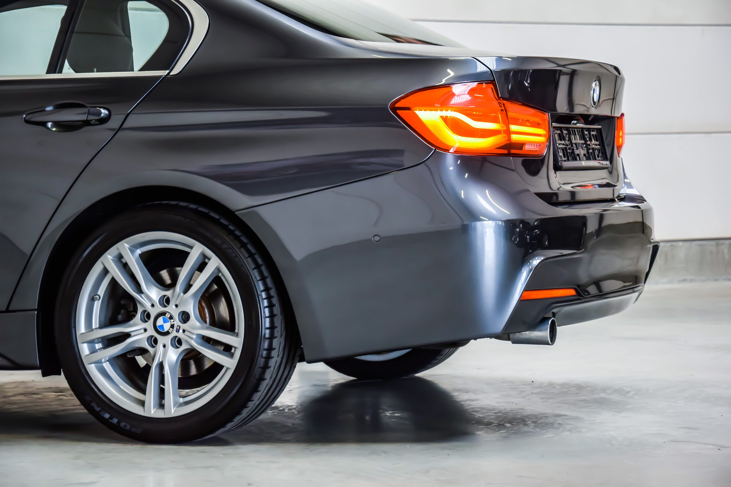 BMW 318 dA M-Sportpakket 05/2018 – Full Option – 37.000 km!!