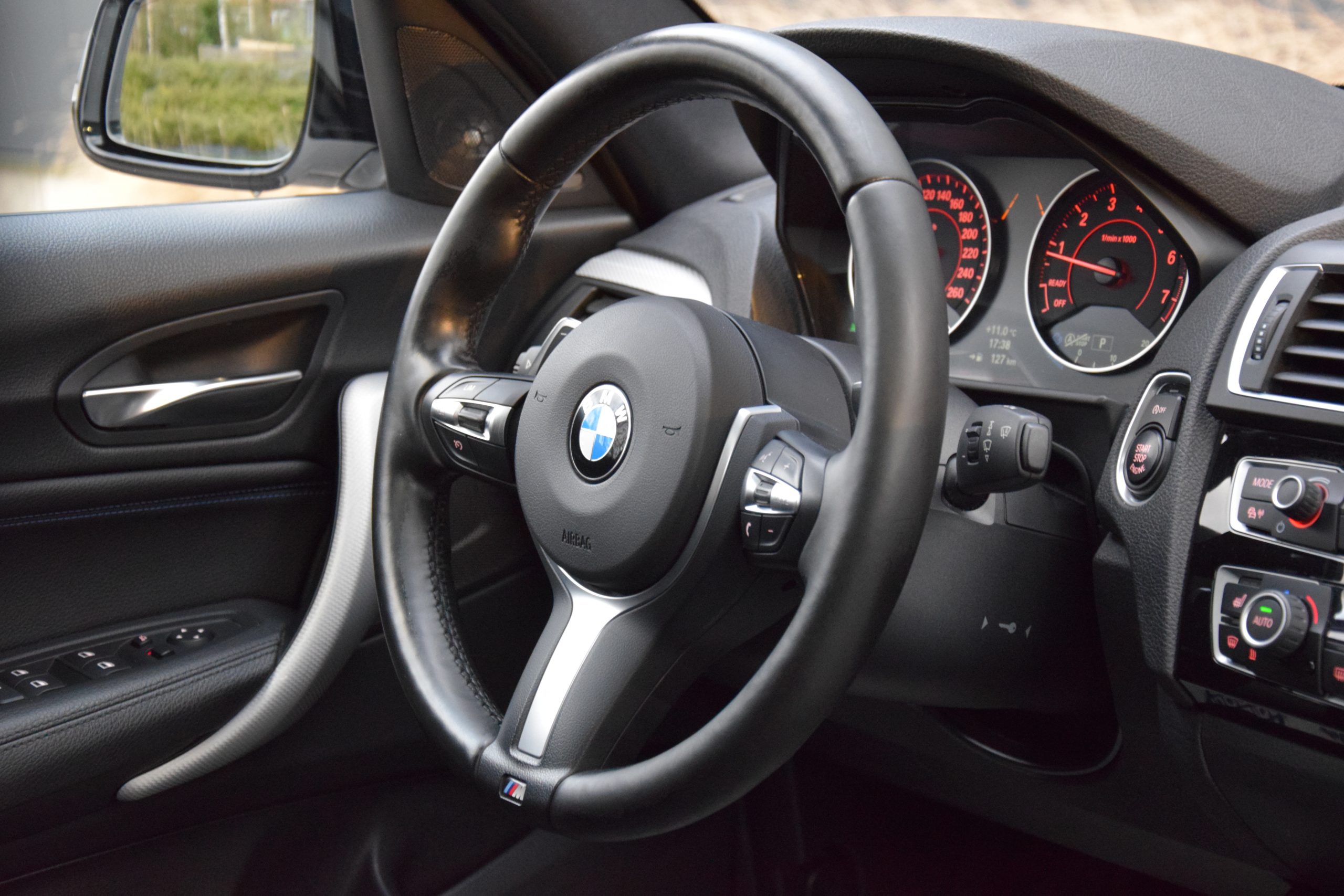BMW M140i xDrive Night Edition 03/2017 – Full Option!!