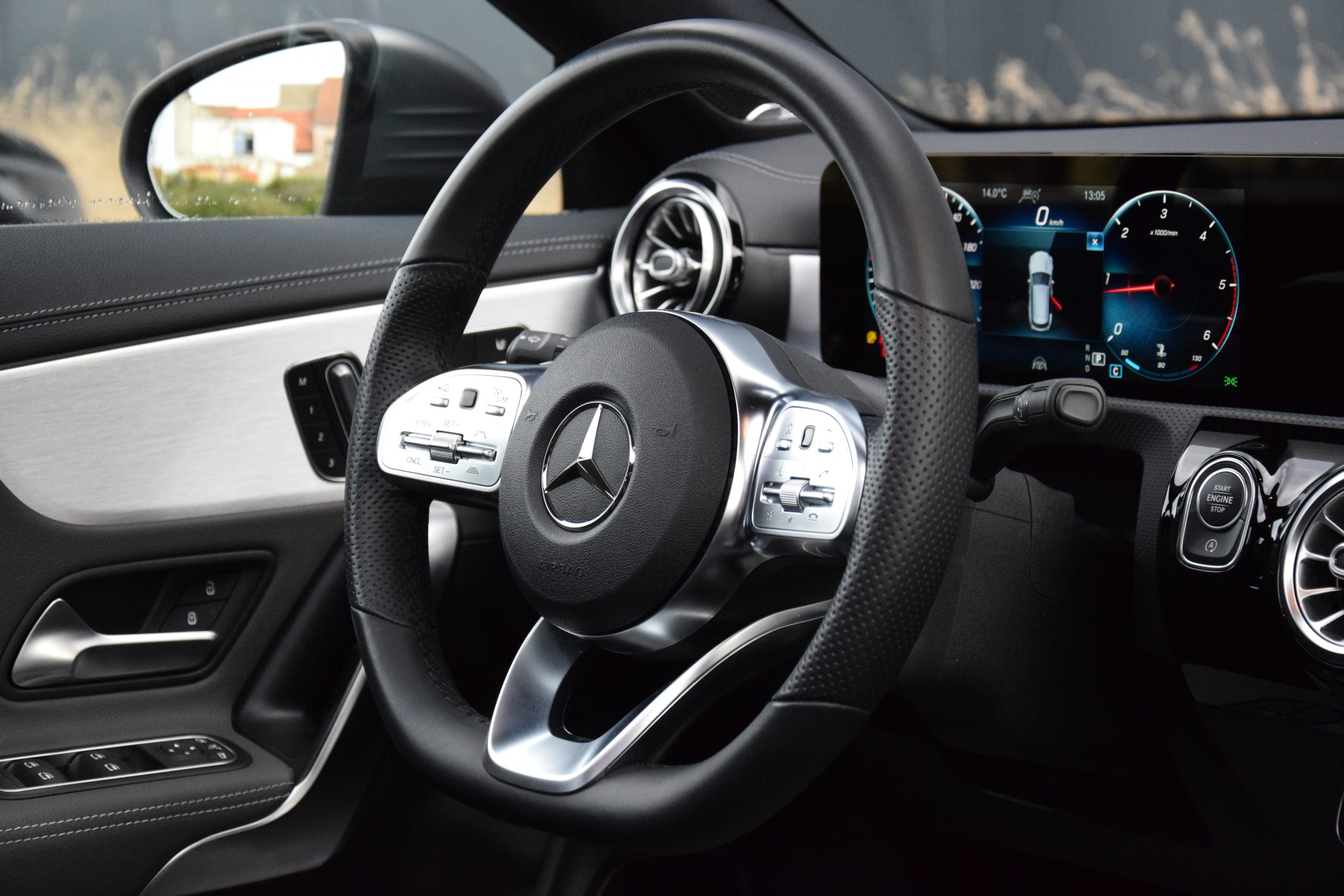 Mercedes-Benz CLA 200d AMG-Line Designo Magno 08/2020 – Full Option!!!