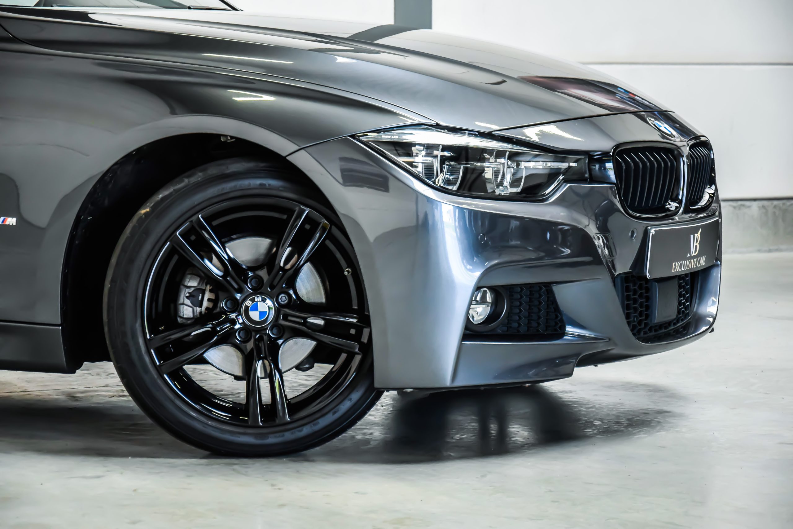 BMW 330e Plug-In Hybrid M-Sport 04/2018 – Full Option!!