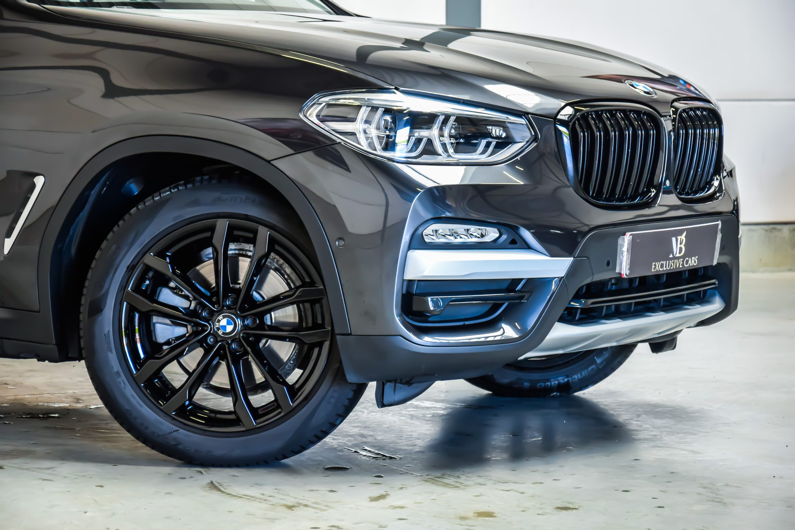 BMW X3 2.0iA xDrive20 X-Line 08/2019 – Full Option!!