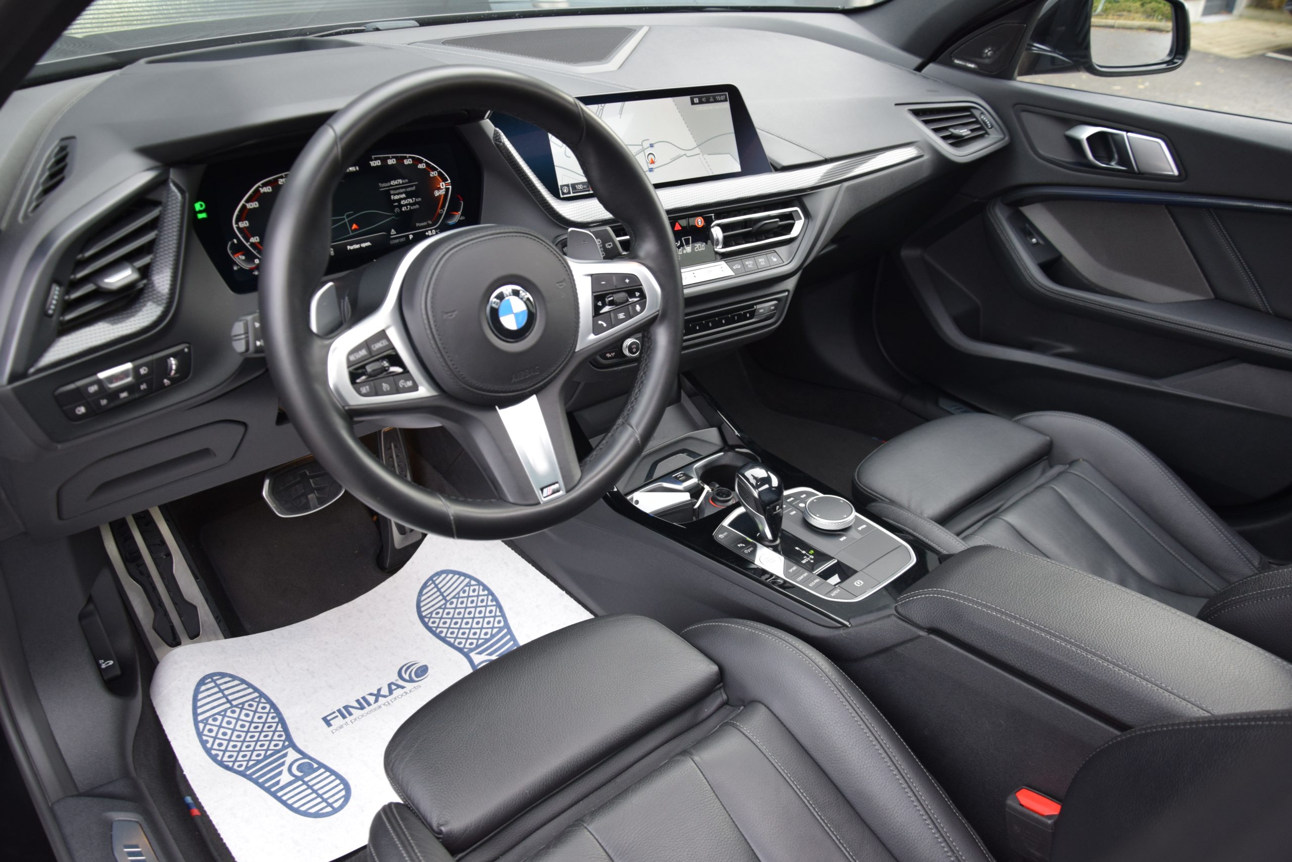 BMW M135i XAS Night Pack 05/2021 – Full Option!!